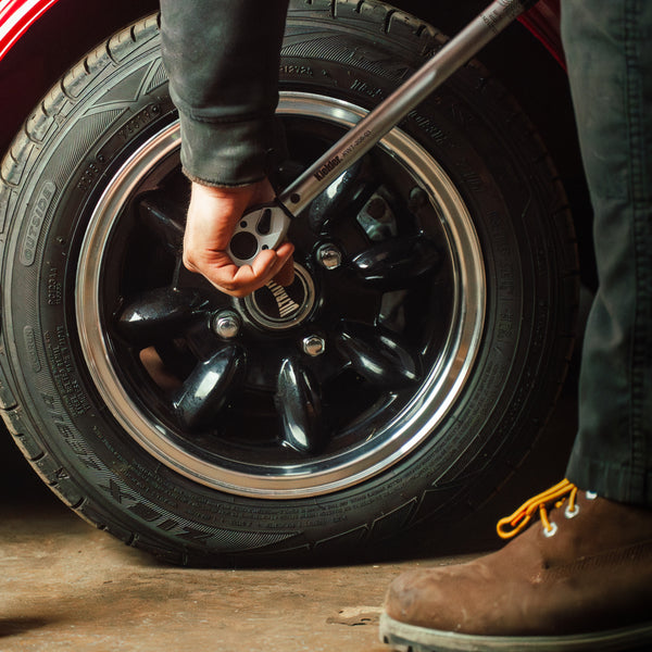 KWT-882-01 TYPE18 18v Loaded Wheel Tech Kit